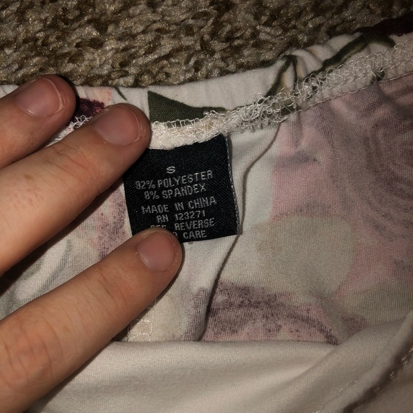 Form Fitting Flower Dress - Picture 3 of 3